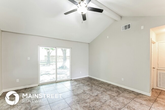 Photo - 18747 Denise Dale Ln