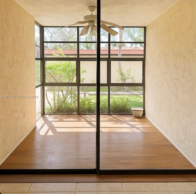 Photo - 800 NE 199th St Unit 105D