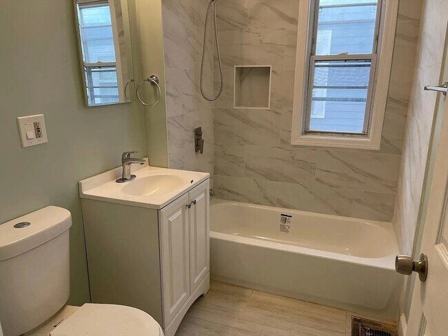 Photo - 8 Mallard Ave