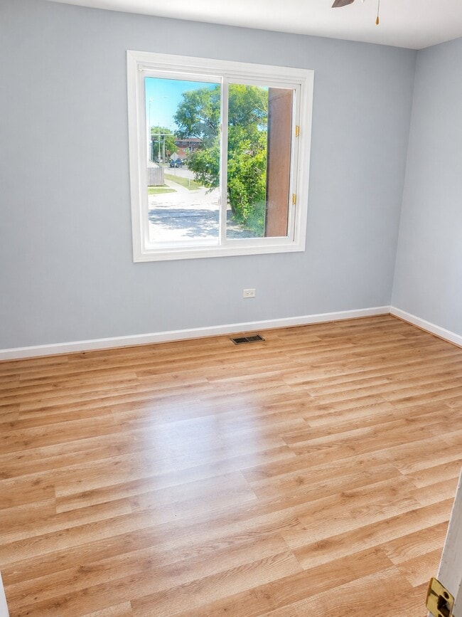 Photo - 12741 Kenneth Ave