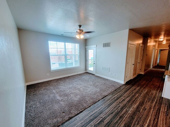 Photo - Gorgeous Modern Home! Unit 201