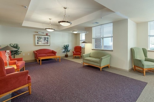Potomac Woods Senior Living