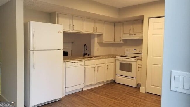 Photo - 8852 Long Beach Cir
