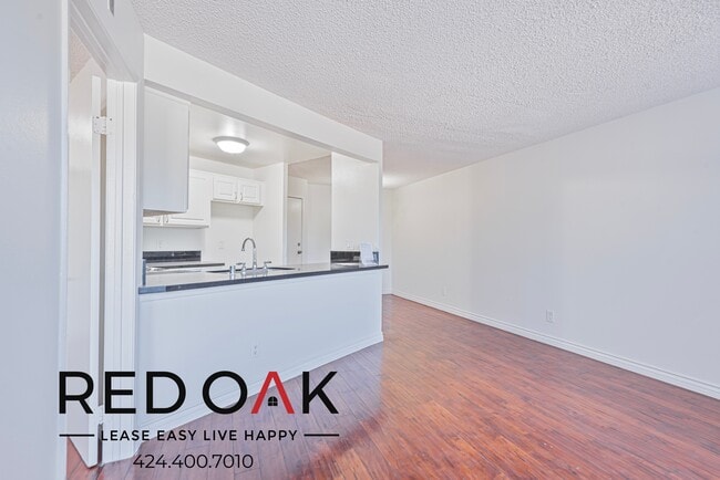 Photo - 6660 Vineland Ave Unidad 11