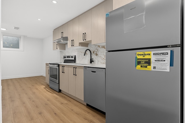 Building Photo - 4603-BSM21 21 Ave NW Unit 2