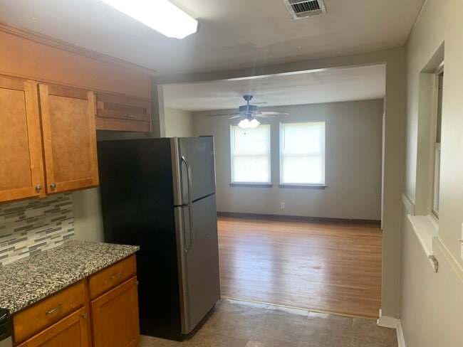 Photo - 22 Arlington Dr Unit B