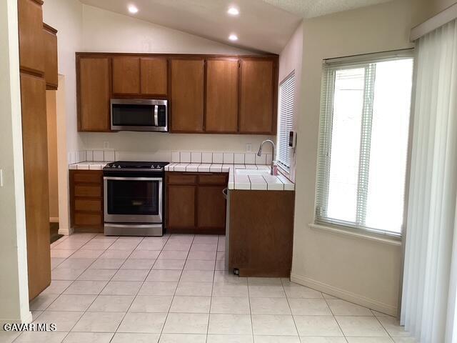 Photo - 3522 Ave J-2