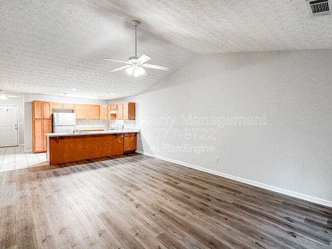 Photo - 3989 Hidden Hollow Dr