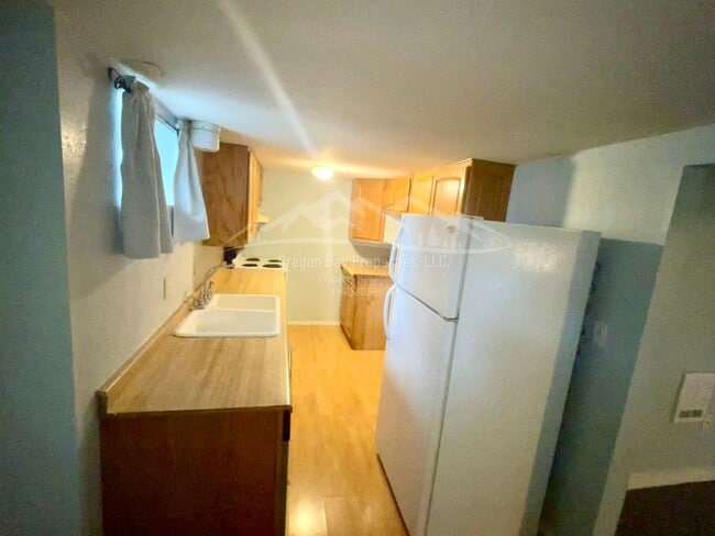 Photo - N. Dean St Apts. Unit 440 E. 3rd St #2