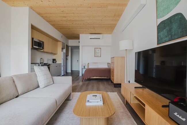 Building Photo - The Guild Rental