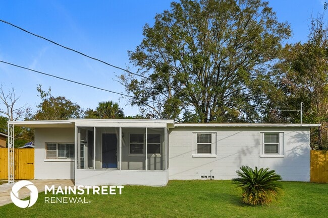Photo - 6247 Bartholf Ave