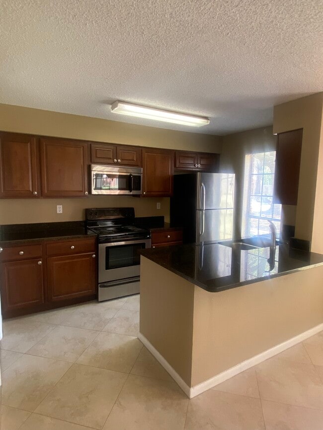 Photo - 8724 Mallard Reserve Dr Unidad Grand Reserve
