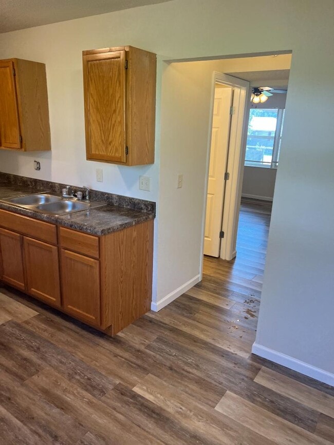 Photo - 504 N Grant St