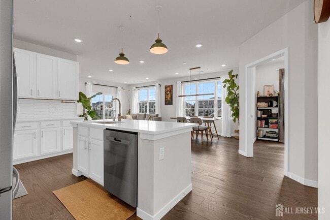 Photo - 237 Lorhan Dr Condo Unit 237