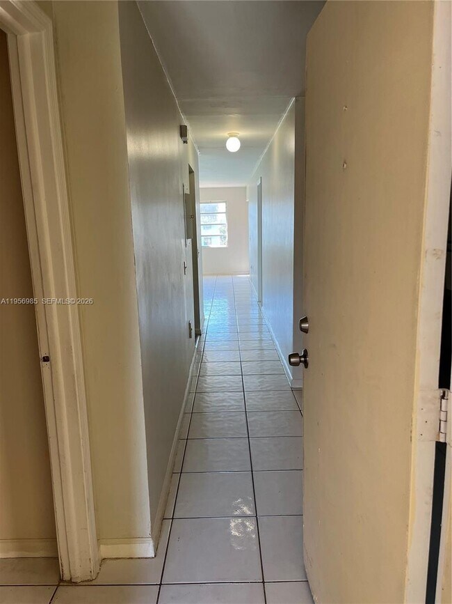 Photo - 8420 SW 154th Cir Ct Unit 532
