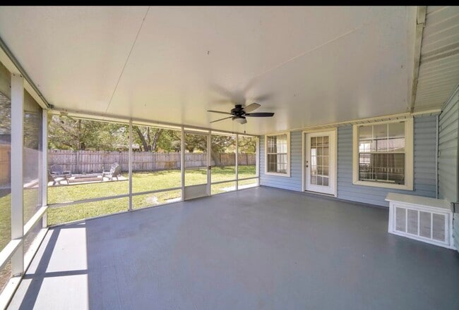 Photo - 447 Fleshman Dr