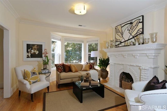 Foto del edificio - 606-610 Lake St