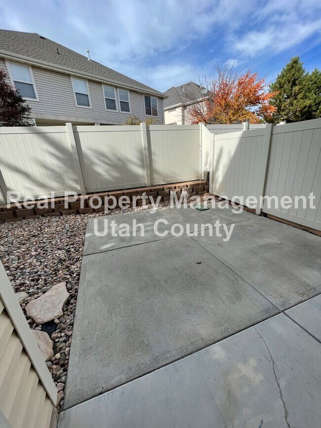 Photo - Stunning Townhome in Lehi
