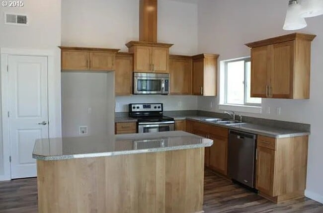 Photo - 1530 West Basil Street