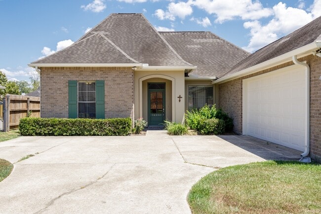 Building Photo - 14450 Lake Meadows Ct Rental
