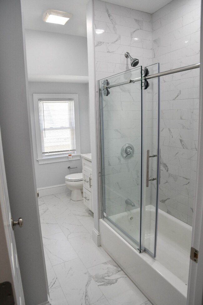 Photo - 27 Tower St Unit #3