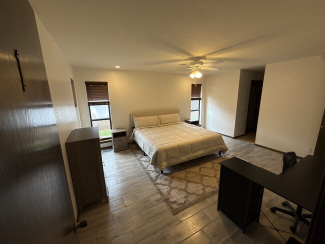 Master Bedroom (1) - 2105 Appomattox