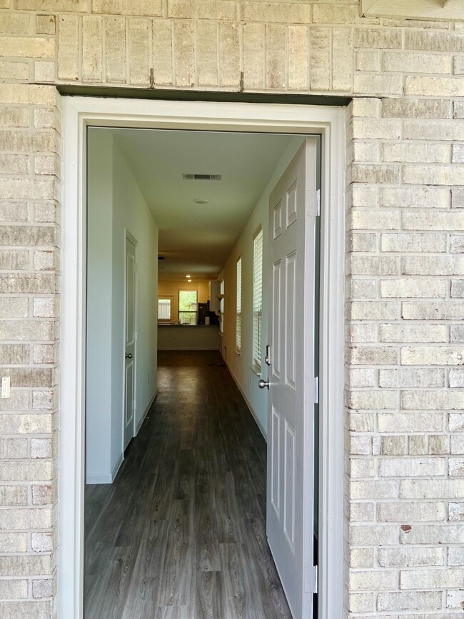 Photo - 16126 Elbridge Ct