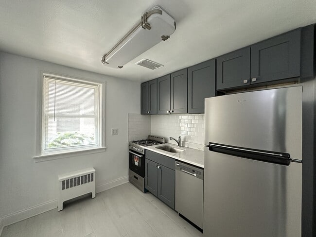 Photo - 6709 N California Ave Unidad N-G