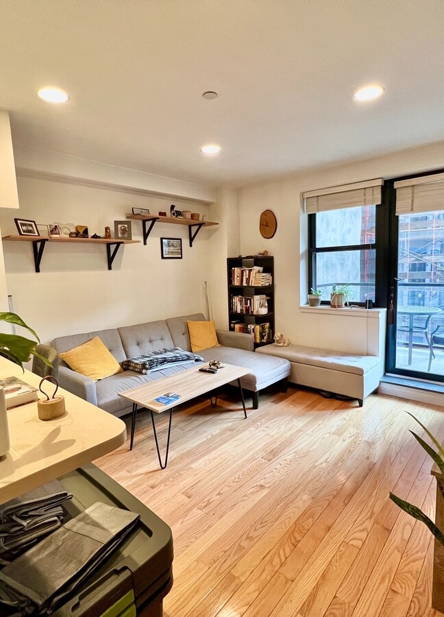 2101 Fdb apt 3C - 2101 Fdb apt 3C Unit 3c