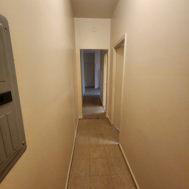 Photo - 651 S 13th St Unit 1