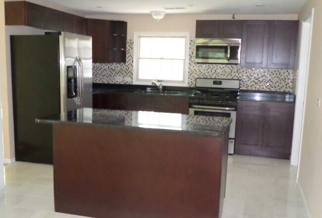 Photo - Awesome Single Family Home Available For Rent