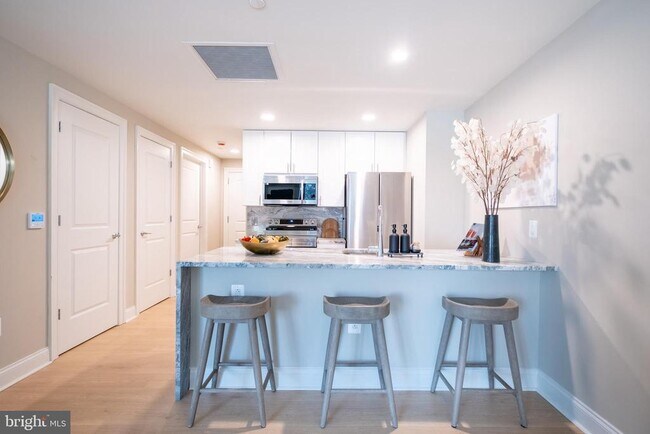 Photo - 2301 John F Kennedy Blvd Unit 105