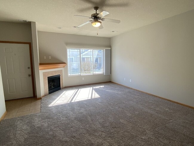 Photo - 1147 NE 7th Ln