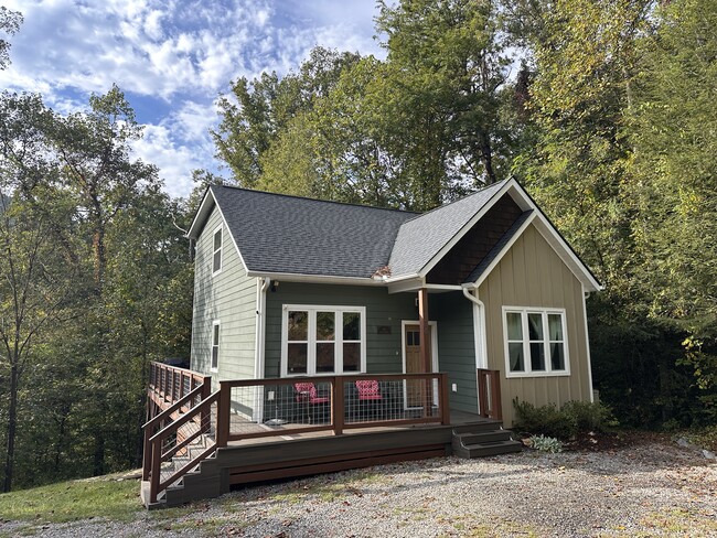 Photo - 14 Constitution Ct