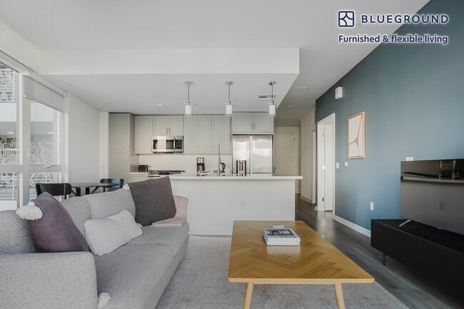 Photo - 201 The Promenade N Unit FL5-ID1258