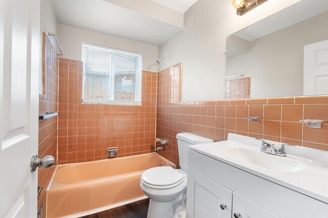 Photo - 24583 Kelly Rd