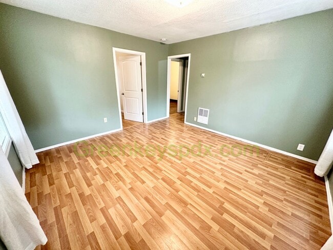 Photo - 5434 SE 20th Ave