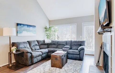 Photo - Chic Urban Living: Spacious 2-Bed Townhouse with Fireplace & Hardwood Floors on Kenwood Isles Drive!