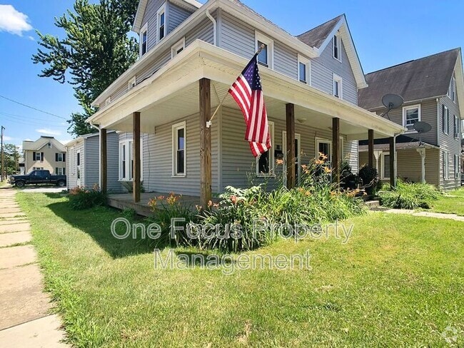 Building Photo - 132 Montour St N Rental