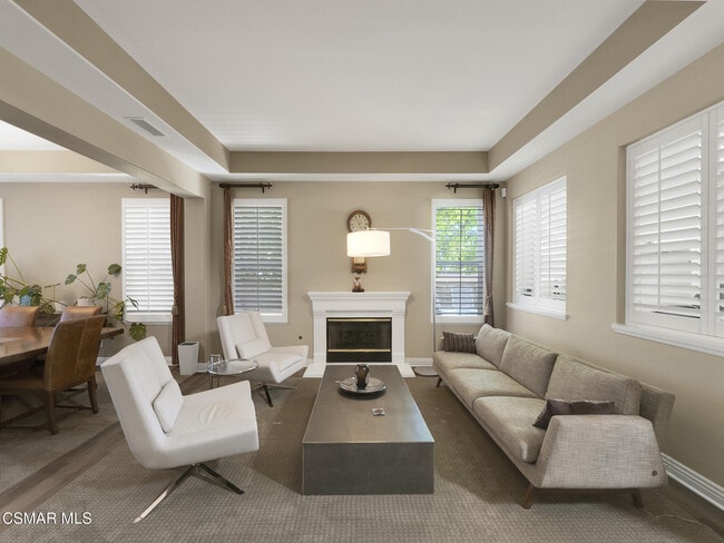 Photo - 3302 Woodley Ave