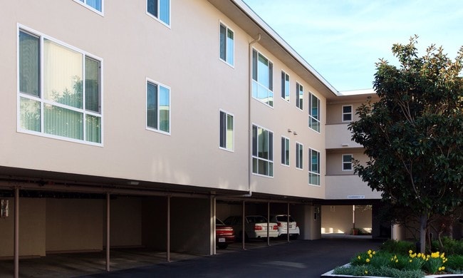 Photo - Arlington Unit 06A