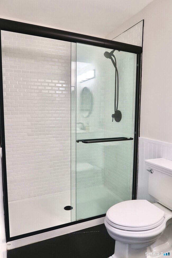Photo - 20 Woodsedge Dr Unit 5B