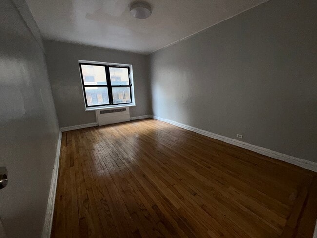 Photo - 253 E 181st St Unit 1