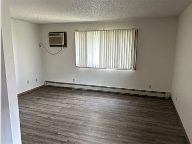 Photo - 413 S Johnson St