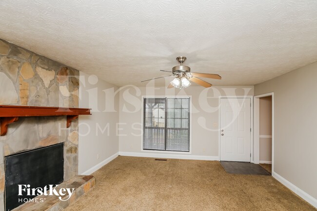 Photo - 2475 Smith Ave SW