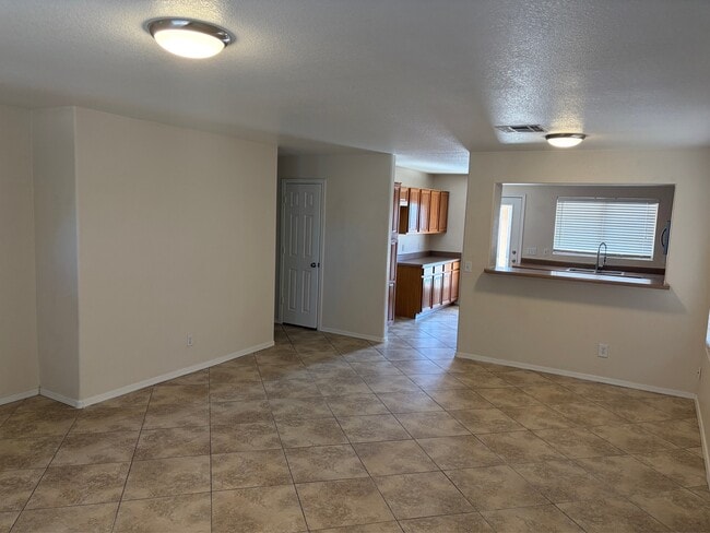 Photo - 817 E Yuma Ave