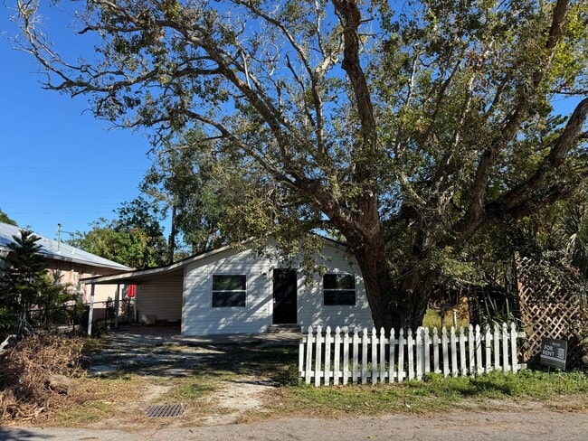 Photo - 2 bed 1 bath