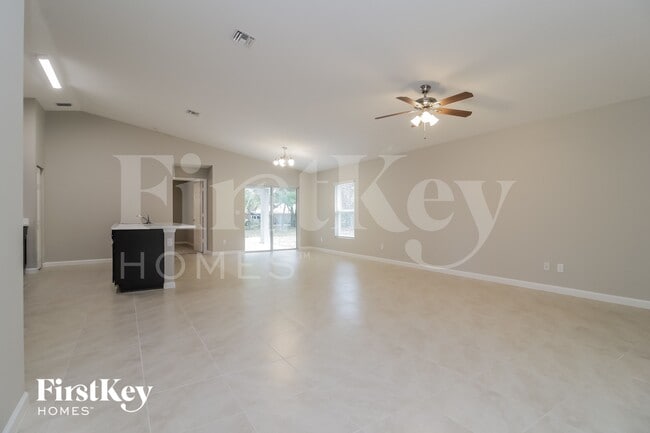 Photo - 1099 Braddock Ave SE