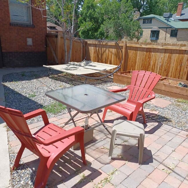 Photo - 918 E 6th Ave