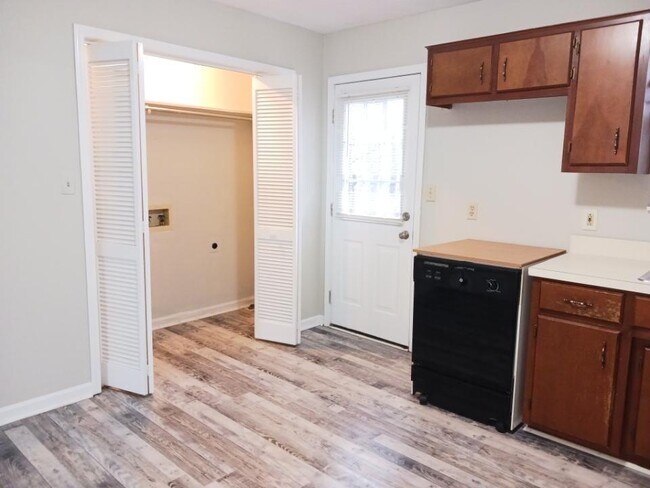 Photo - 524 Hickory Dr Unit 1